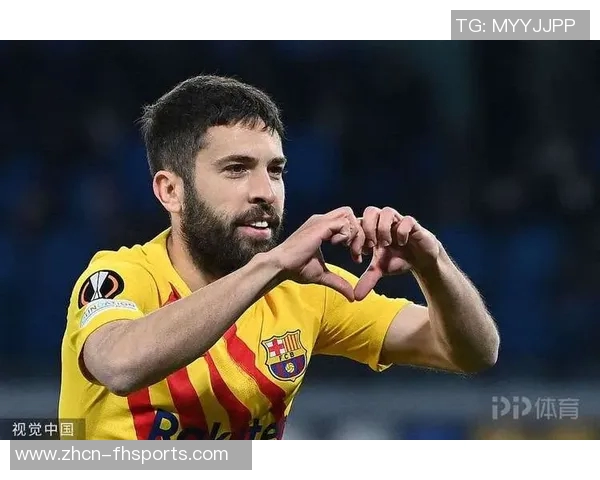 佩德里社交媒体分享与阿尔巴合照表达敬意感慨并肩作战的荣幸